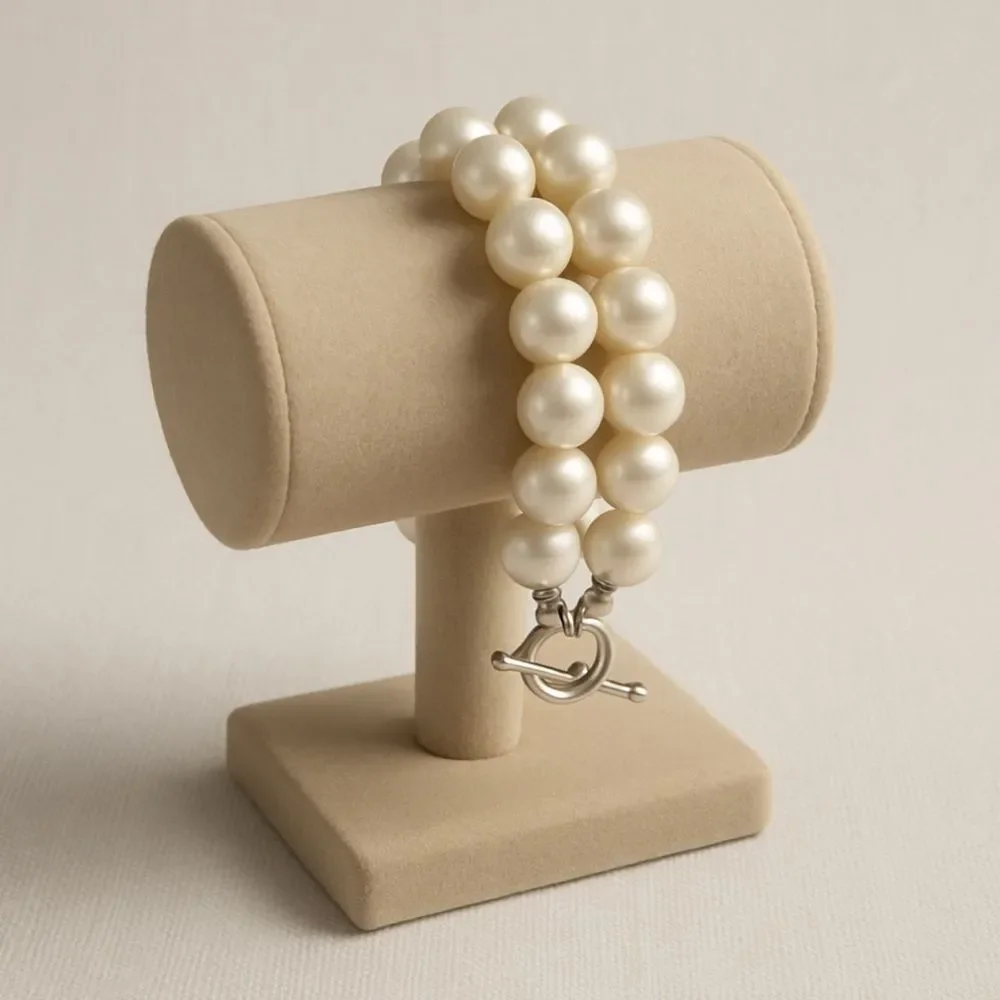 90's Vintage‎ Womens Chunky White Beaded Pearl Tone Tiered Layered Bracelet Y2K